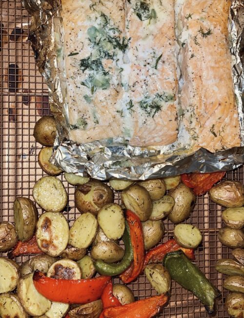 healthy dill salmon recipe which includes salmon fillets and fresh dill